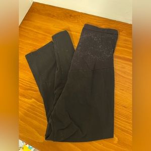 Motherhood Maternity XL Legging Capris